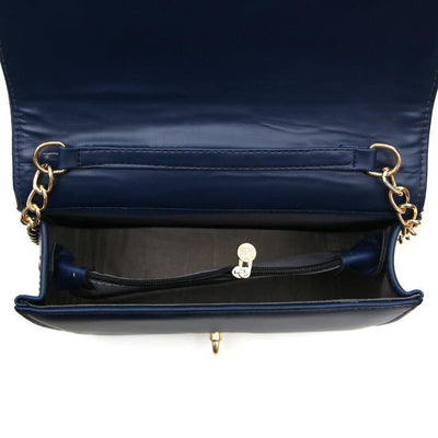 Womans grainy cross body bag