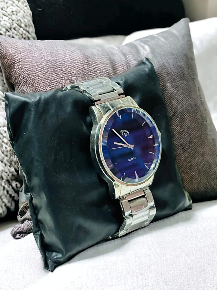 Men,s casual analogue watch